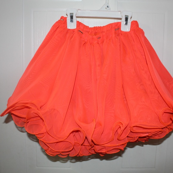 Fiesty-LeRaye Mango Pagent Dres, Off the Shoulder. - Picture 3 of 3